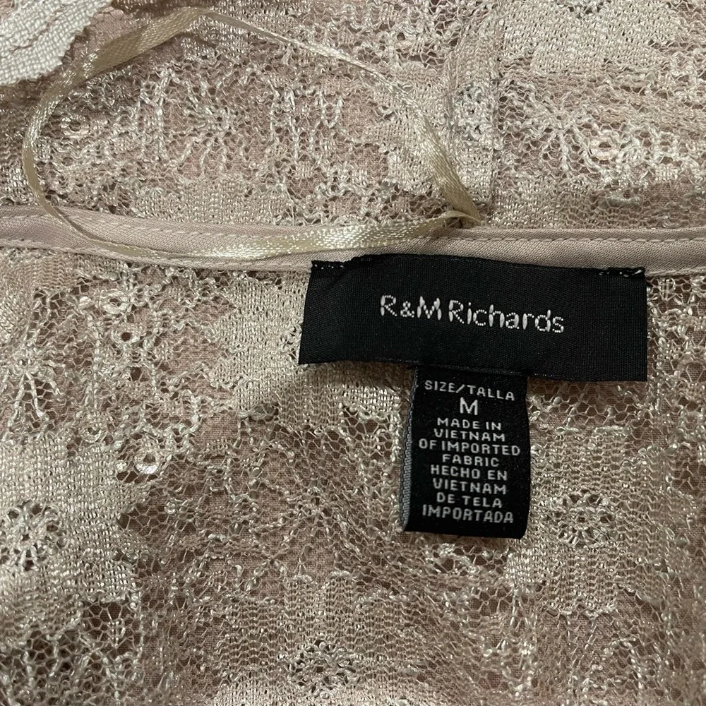 NWT. R & M Richards bolero. - Picture 4 of 7